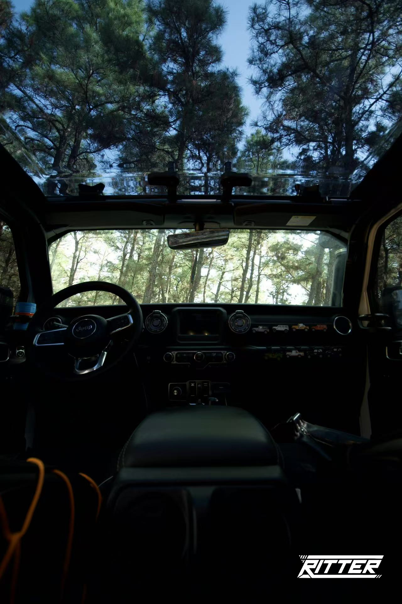 Jeep Wrangler JL/JT スカイトップクリアビュー – Ritter