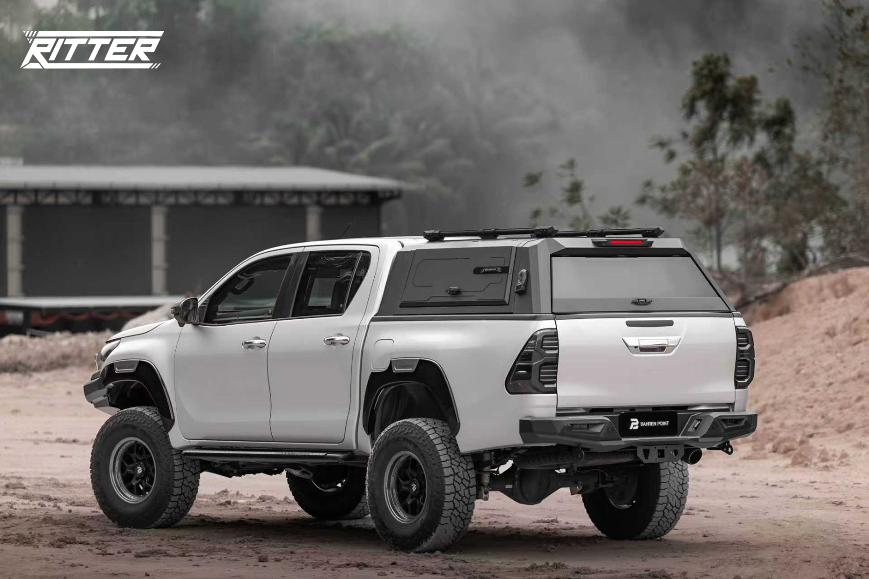 BAHREN POINT HILUX用 アルミ合金製キャノピー – Ritter BAHREN POINT HILUX用 アルミ合金製キャノピー – Ritter